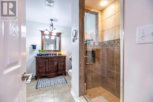 61 Druan Drive, Kawartha Lakes (Mariposa), ON - Indoor Photo Showing Bathroom