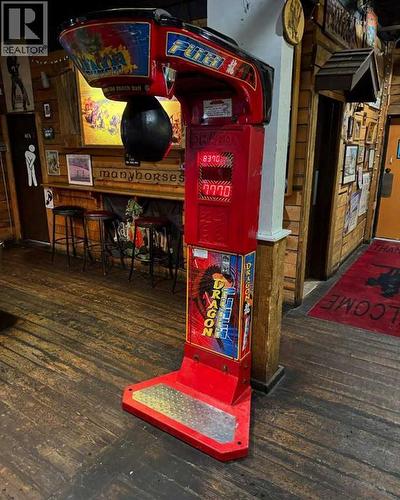 5004 50 Avenue, Forestburg, AB 