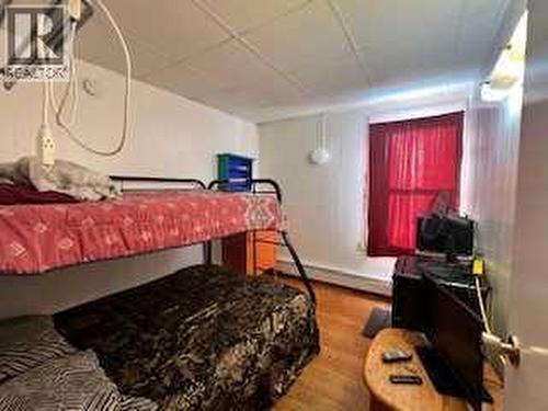 5004 50 Avenue, Forestburg, AB 