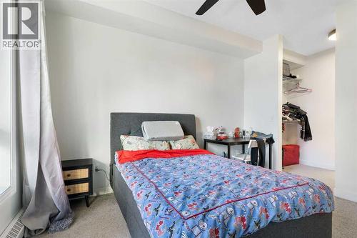 212, 3111 34 Avenue Nw, Calgary, AB - Indoor Photo Showing Bedroom