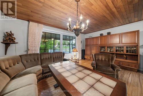 3 Pinewood Crescent, Kawartha Lakes (Pontypool), ON - Indoor