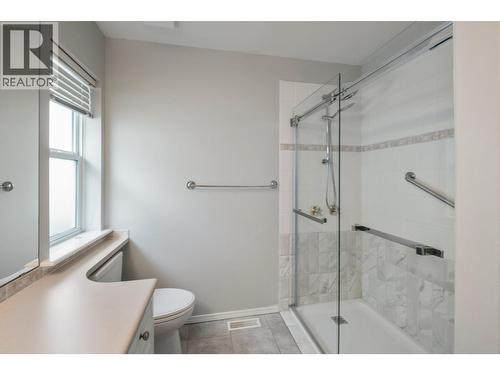 3788 Bird Place Unit# 146, Kelowna, BC - Indoor Photo Showing Bathroom