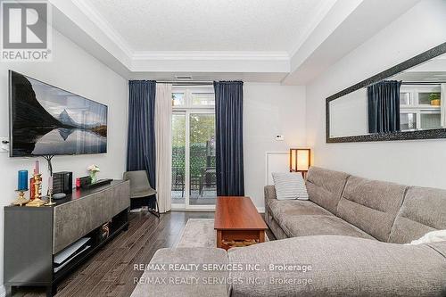 112 - 5317 Upper Middle Road, Burlington, ON - Indoor Photo Showing Living Room