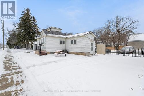 2386 Sovereign Street, Oakville, ON 