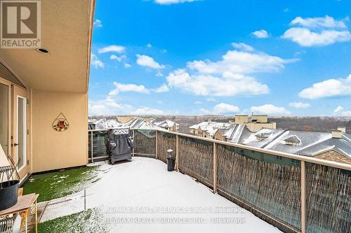 Ph03 - 7 Dayspring Circle, Brampton, ON - Outdoor