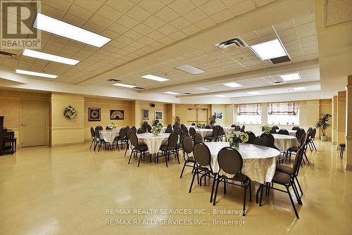 Ph03 - 7 Dayspring Circle, Brampton, ON - Indoor Photo Showing Dining Room