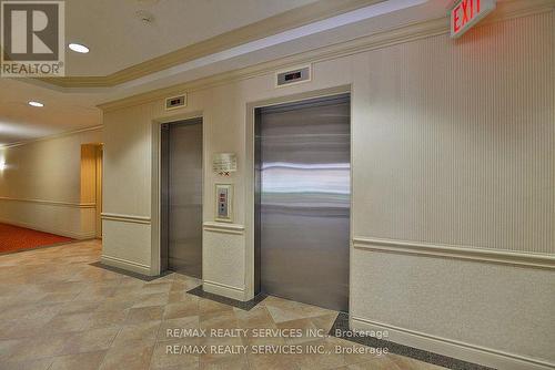 Ph03 - 7 Dayspring Circle, Brampton, ON - Indoor Photo Showing Other Room