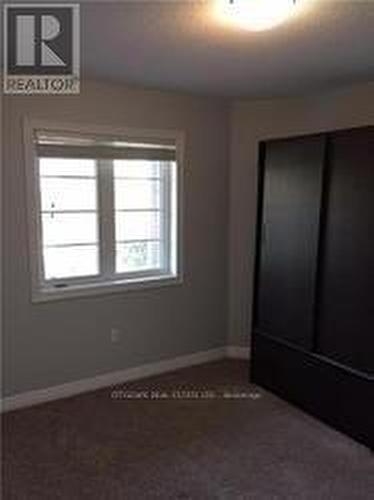 3045 Mission Hill Drive, Mississauga, ON - Indoor Photo Showing Other Room