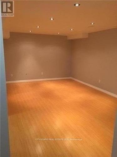 3045 Mission Hill Drive, Mississauga, ON - Indoor Photo Showing Other Room