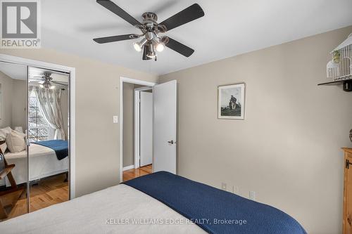 31 - 3049 Glencrest Road, Burlington, ON - Indoor Photo Showing Bedroom