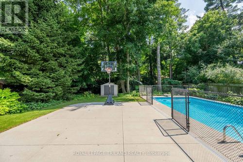 90 Georgia Road, London North (North Q), ON - Outdoor With In Ground Pool