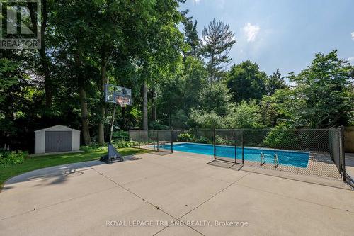 90 Georgia Road, London North (North Q), ON - Outdoor With In Ground Pool