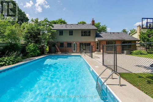 90 Georgia Road, London North (North Q), ON - Outdoor With In Ground Pool