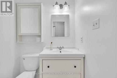 F - 3070 Councillor'S Way, Ottawa, ON 