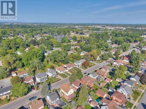 5806 Prince Edward Avenue, Niagara Falls (Hospital), ON - Outdoor With View