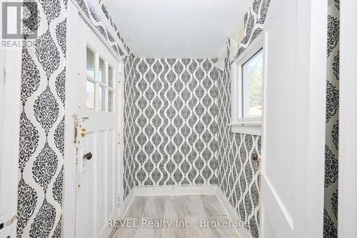 5806 Prince Edward Avenue, Niagara Falls (Hospital), ON - 