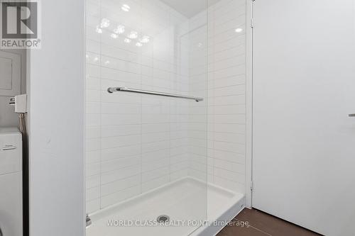 516 - 38 Dan Leckie Way, Toronto, ON - Indoor Photo Showing Bathroom
