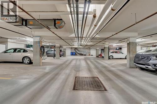 301 2160 Heseltine Road, Regina, SK - Indoor Photo Showing Garage