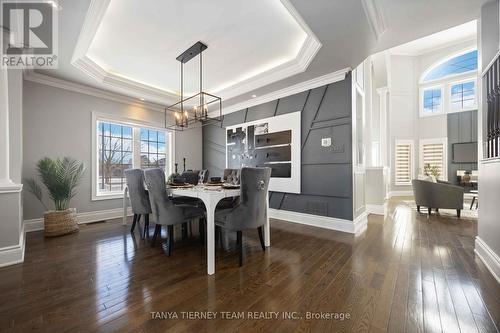 41 Apsley Crescent, Whitby, ON - Indoor Photo Showing Dining Room