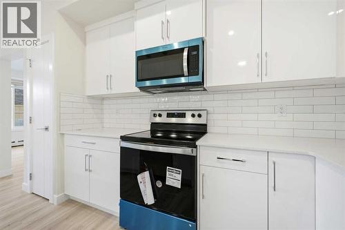 2119, 15 Skyview Point Crescent Ne, Calgary, AB - Indoor Photo Showing Kitchen With Upgraded Kitchen