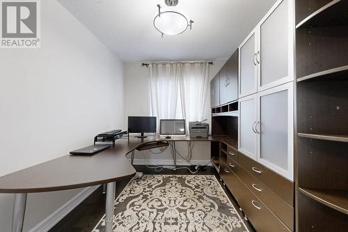 106 Big Hill Crescent, Vaughan, ON - Indoor Photo Showing Office