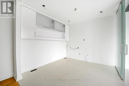 Building #2 - 11840 Keele Street, Vaughan, ON - Indoor Photo Showing Other Room