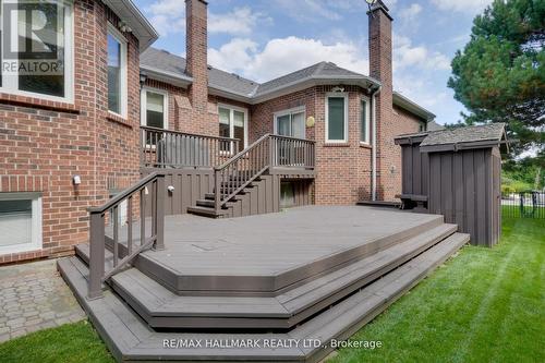 71 Willow Farm Lane, Aurora, ON - Outdoor