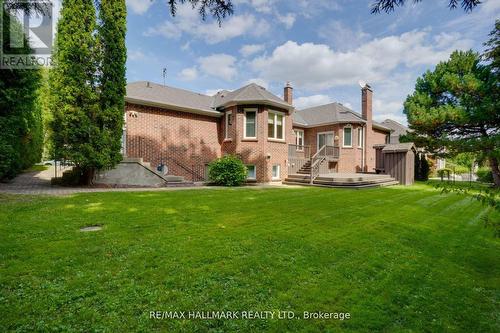 71 Willow Farm Lane, Aurora, ON - Outdoor