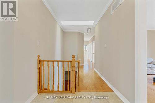 71 Willow Farm Lane, Aurora, ON - Indoor Photo Showing Other Room