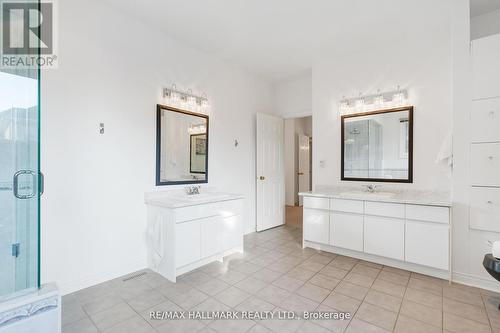 71 Willow Farm Lane, Aurora, ON - Indoor Photo Showing Bathroom