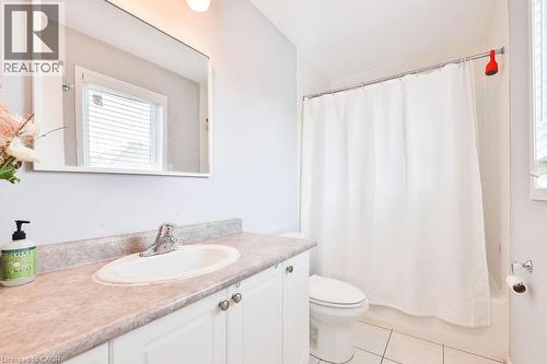 2185 Sutton Drive, Burlington, ON - Indoor Photo Showing Bathroom