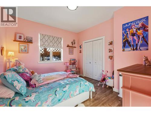 2129 South Lakeside Drive, Williams Lake, BC - Indoor Photo Showing Bedroom