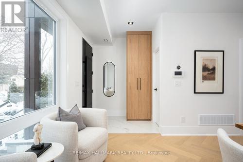 15 Cruikshank Avenue, Toronto, ON - Indoor