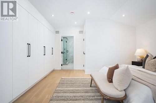 15 Cruikshank Avenue, Toronto, ON - Indoor