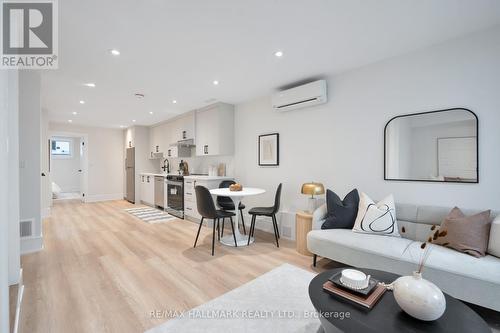 15 Cruikshank Avenue, Toronto, ON - Indoor