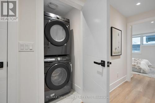 15 Cruikshank Avenue, Toronto, ON - Indoor Photo Showing Laundry Room