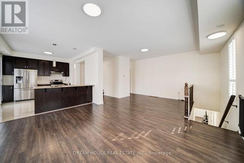 41 - 350 Arthur Bonner Avenue, Markham, ON - Indoor Photo Showing Kitchen