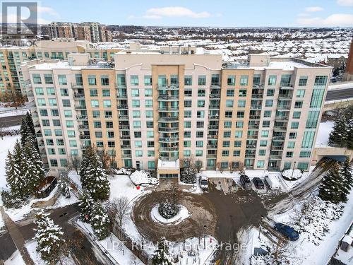 Ph06 - 51 Baffin Court, Richmond Hill, ON - Outdoor With Facade