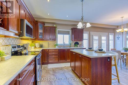 52 Biggs Avenue, Hamilton, ON - Indoor Photo Showing Kitchen