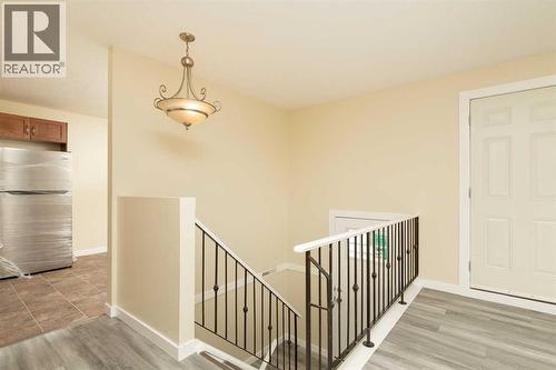 3, 2402 23 Street N, Lethbridge, AB - Indoor Photo Showing Other Room