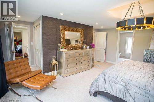 92 Highland Drive, Brantford, ON - Indoor Photo Showing Bedroom