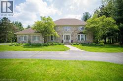 92 HIGHLAND Drive Brantford, ON N3T 5L7