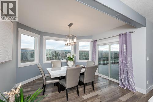 7204 Foxridge Drive, Prince George, BC - Indoor Photo Showing Dining Room