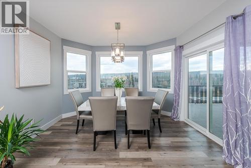 7204 Foxridge Drive, Prince George, BC - Indoor Photo Showing Dining Room