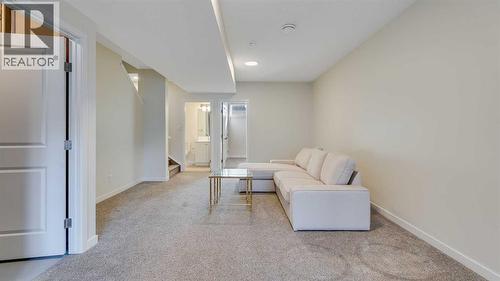 18 Amblehurst Path Nw, Calgary, AB - Indoor Photo Showing Other Room