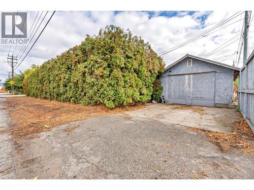 796 Chase Avenue, Penticton, BC - Outdoor