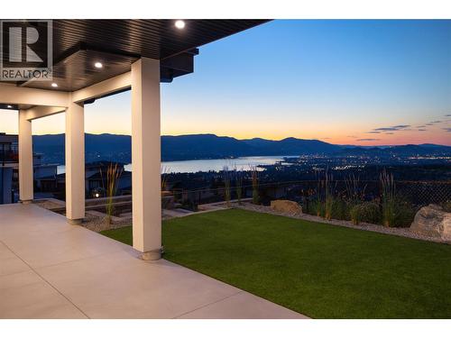 1016 Emslie Street, Kelowna, BC - Outdoor With View