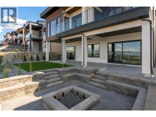 1016 Emslie Street, Kelowna, BC - Outdoor With Deck Patio Veranda