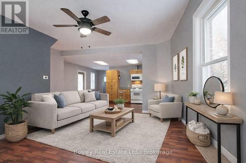 164 Union Street, Meaford, ON - Indoor Photo Showing Living Room