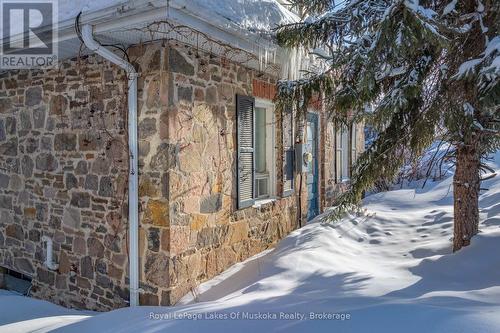 60 West Road W, Huntsville (Chaffey), ON - Outdoor